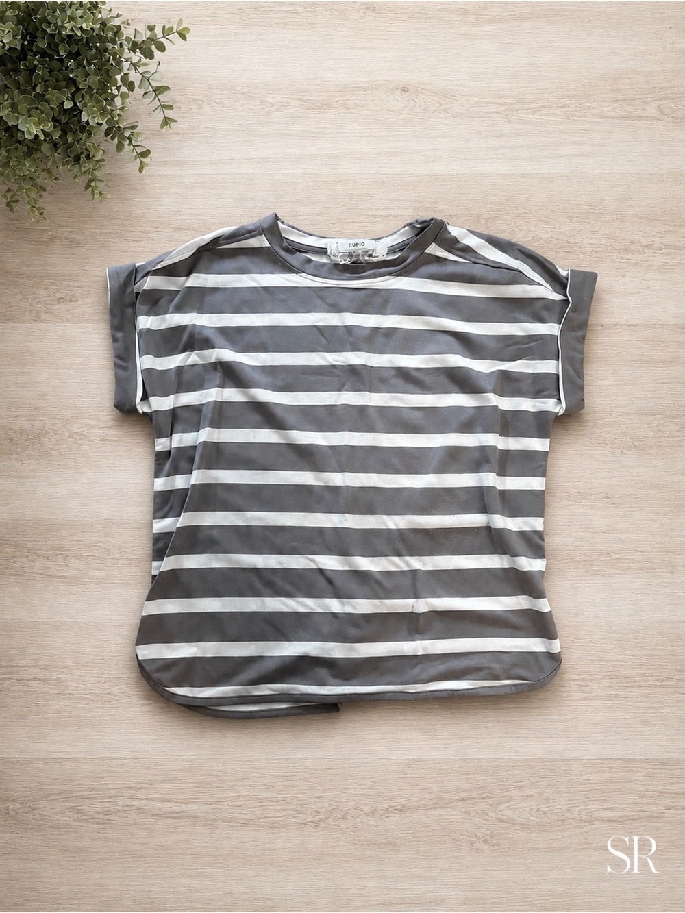 Cupio Gray & White Striped Dolman Top SZ L